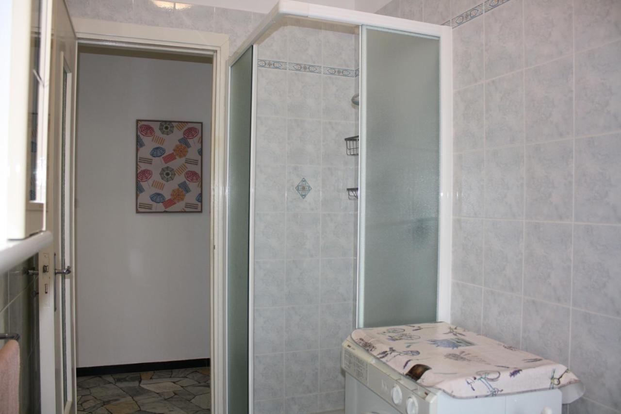 Appartamento Casa Emma 400 Mt Dal Mare Spotorno Esterno foto