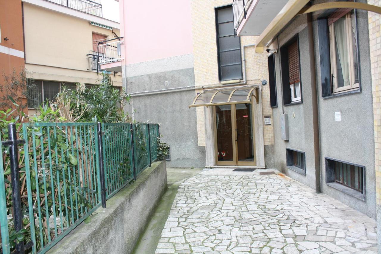 Appartamento Casa Emma 400 Mt Dal Mare Spotorno Esterno foto