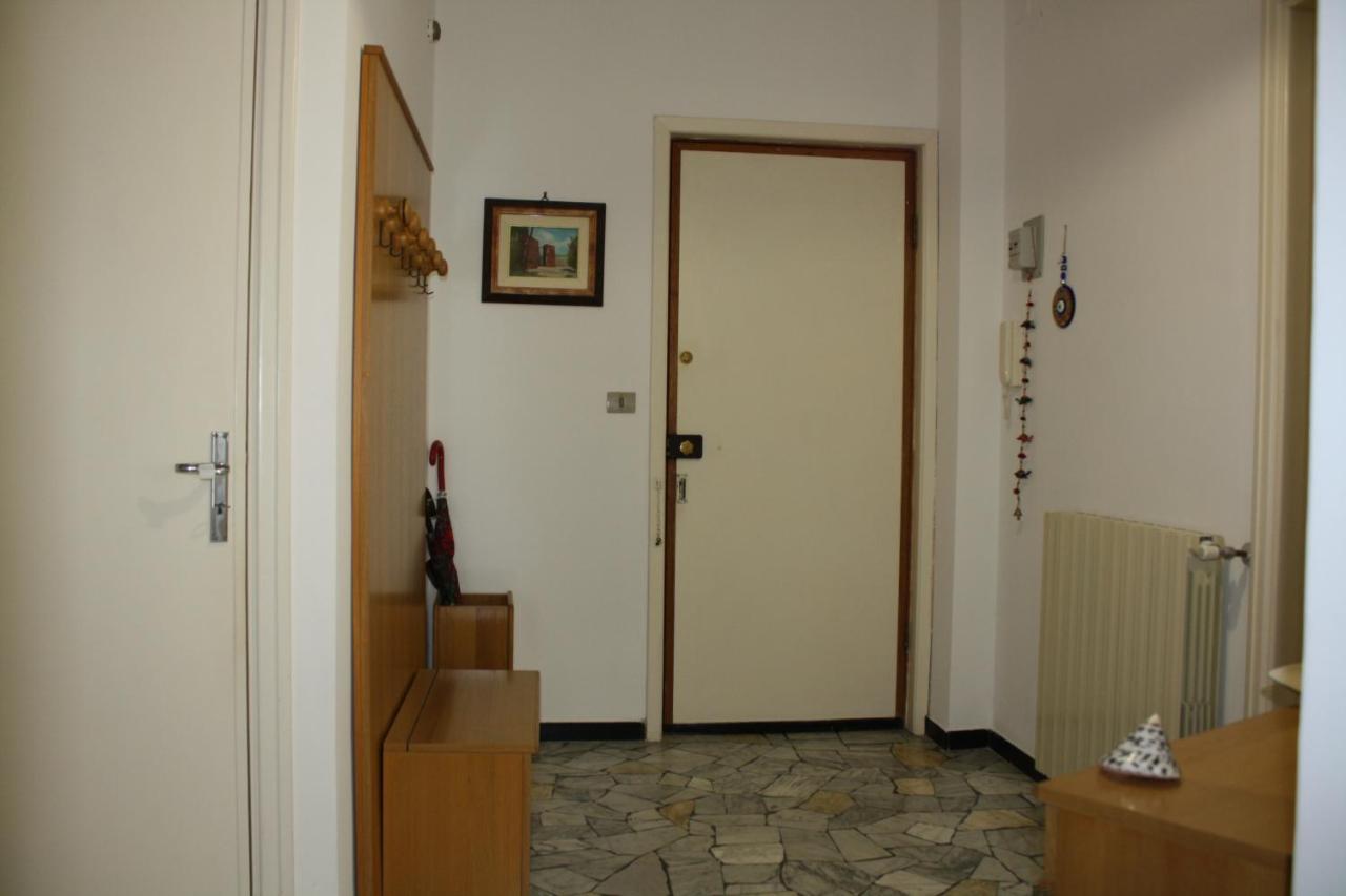 Appartamento Casa Emma 400 Mt Dal Mare Spotorno Esterno foto