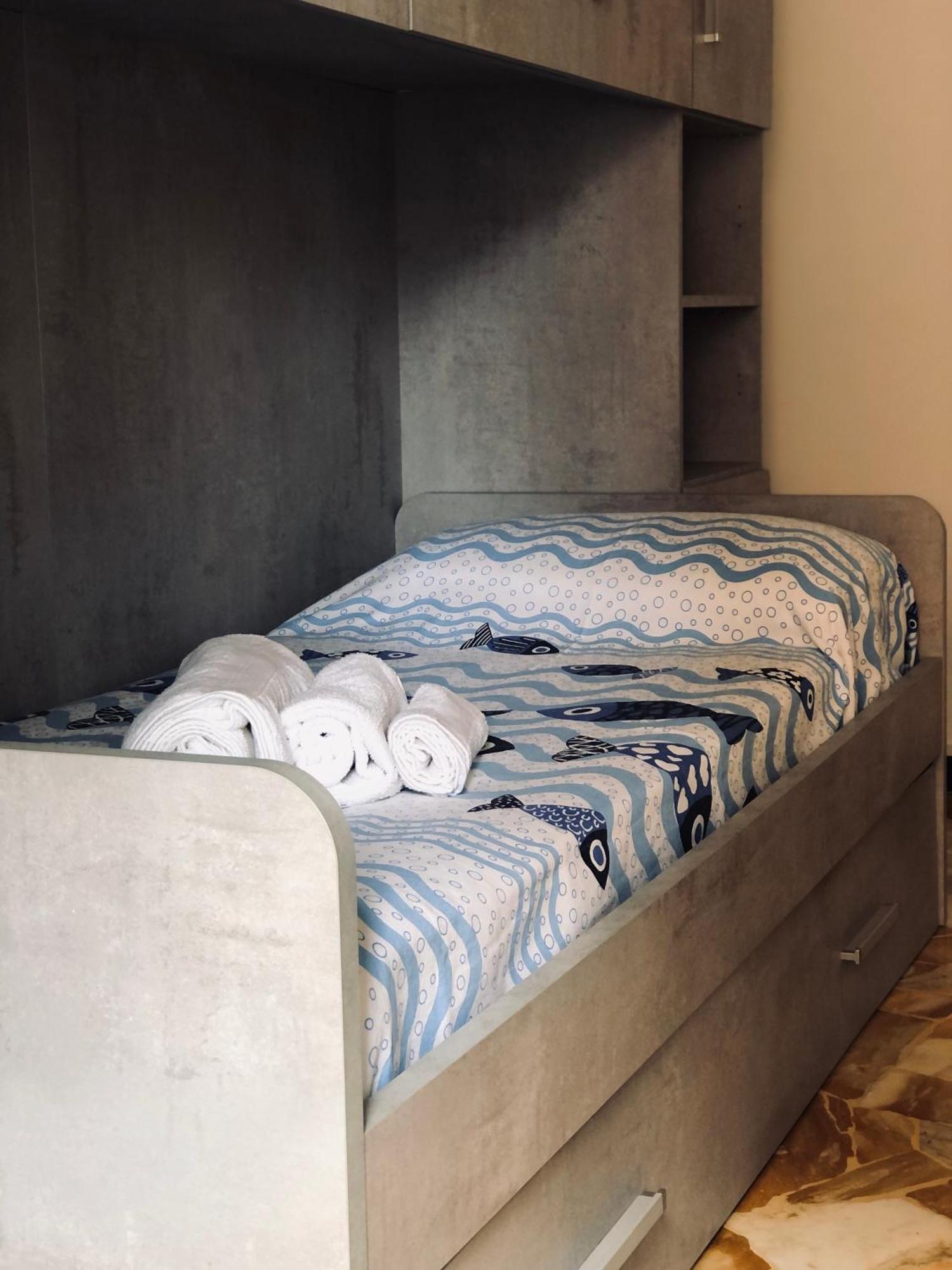 Appartamento Casa Emma 400 Mt Dal Mare Spotorno Esterno foto